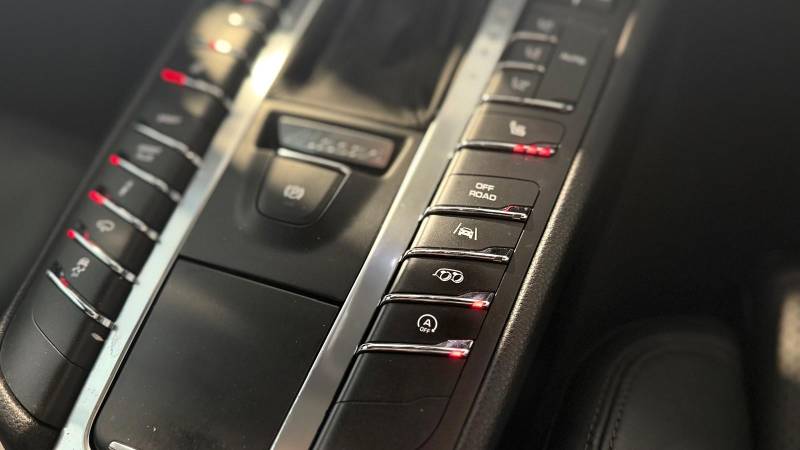 À vendre à Dunkerque Porsche Macan S 3.0 V6 TDI 258 CV PDK7 2016