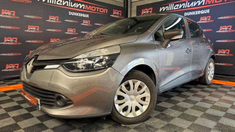 À vendre à Dunkerque Renault Clio 4 Life 1.2i 16V 75 CV 2016 102 500 km
