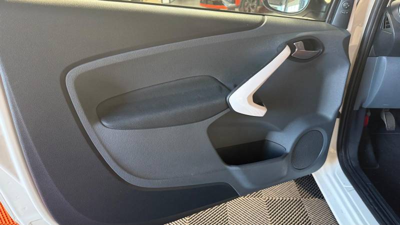 À vendre à Dunkerque  Ford Ka TITANIUM 1.2i 69 CV 