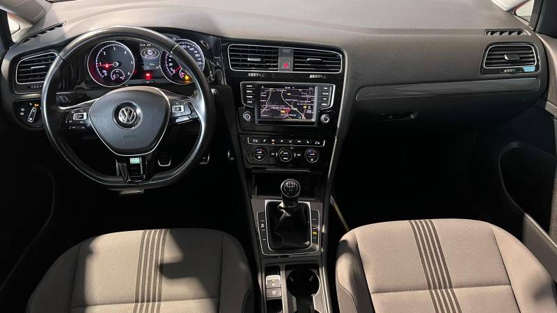 Mise en vente d'une Volkswagen GOLF 7 à Dunkerque