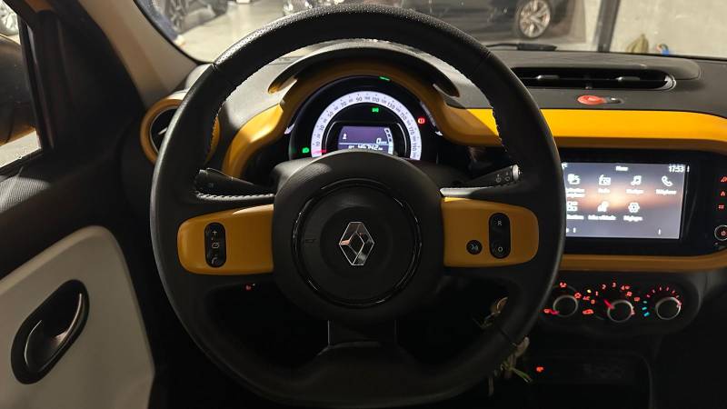 Vente RENAULT TWINGO 3 INTENS d'occasion dans garage à Dunkerque et dans le Nord