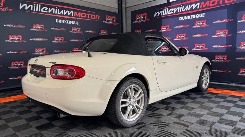 À vendre à Dunkerque Mazda MX-5 Roadster Élégance 1.8 MZR 126 CV